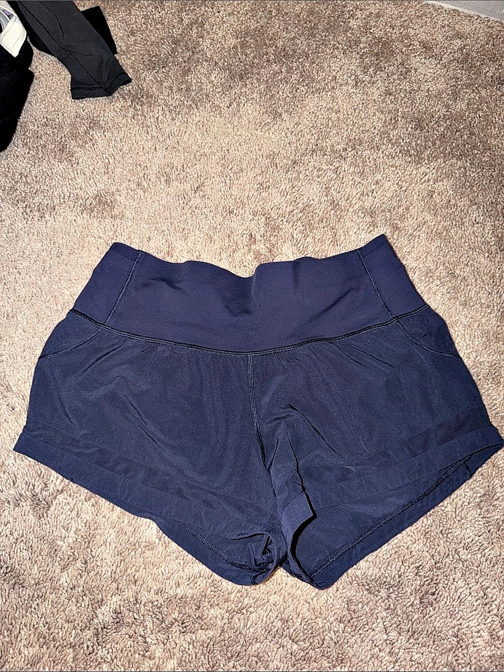 lululemon navy blue Shorts Size 6